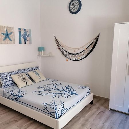 Blue Cottage Monolocale Centro שאקה מראה חיצוני תמונה