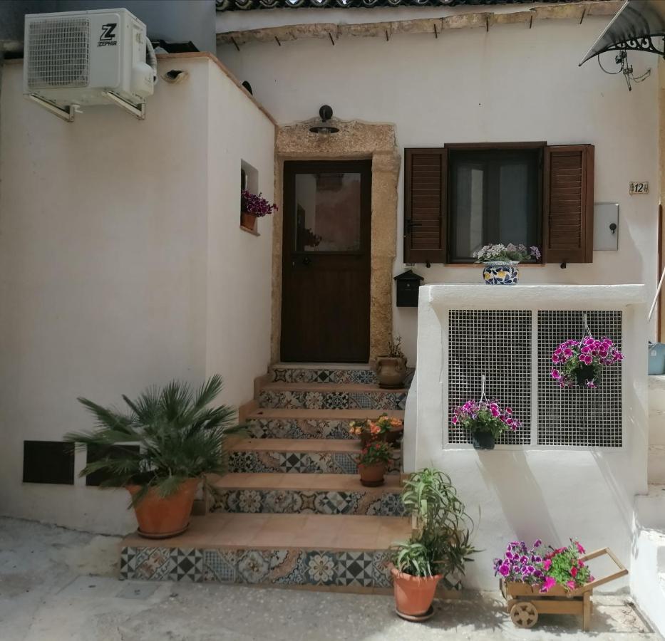 Blue Cottage Monolocale Centro שאקה מראה חיצוני תמונה